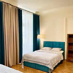 https://berry-apartments.krakowhotelspoland.com