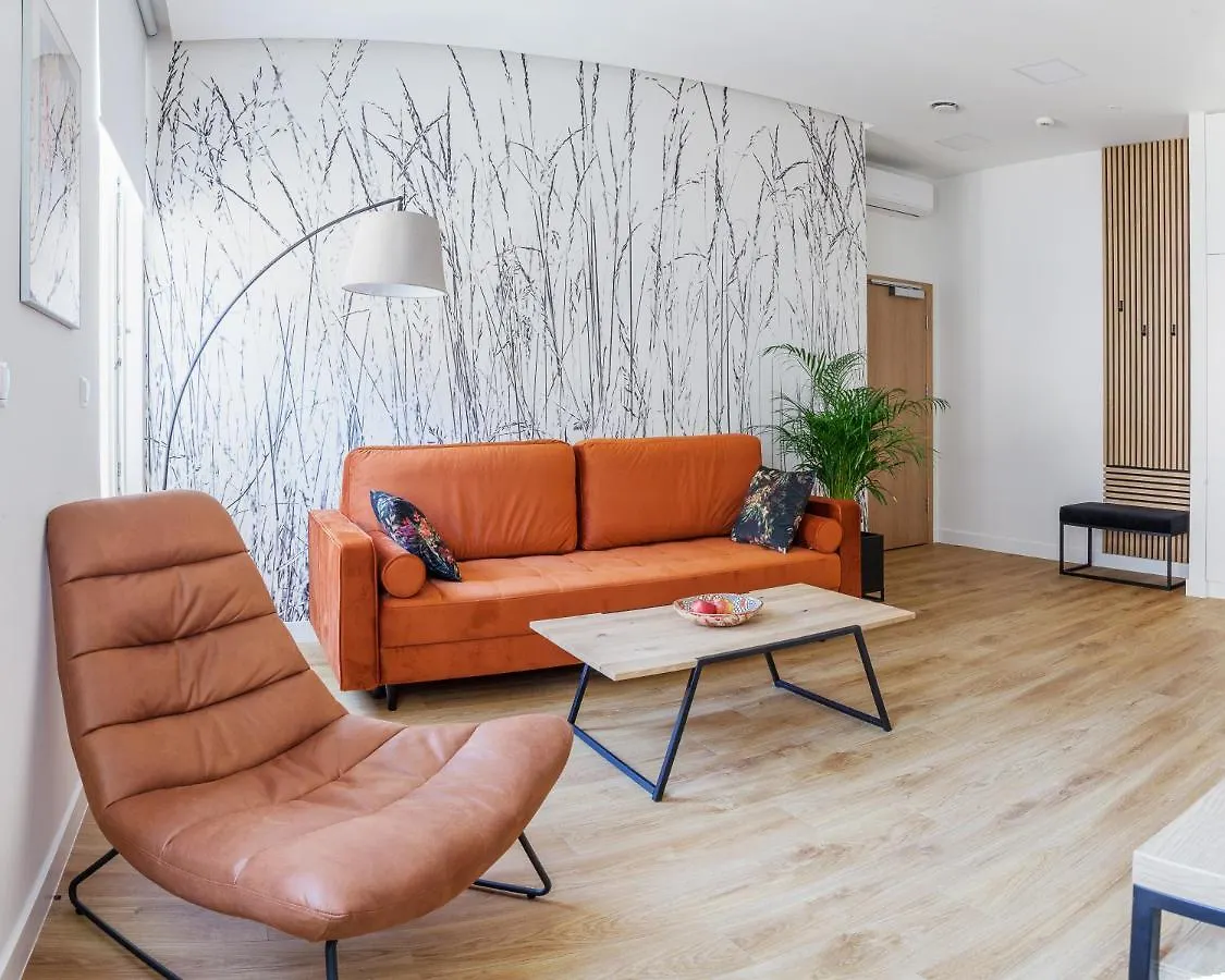 Apple Inn Warsaw Homestay